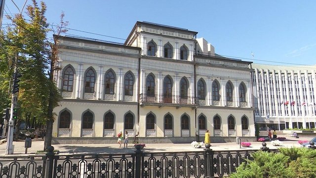 Здание, где создают Музей истории Днепра. Здание, где создают Музей истории Днепра.