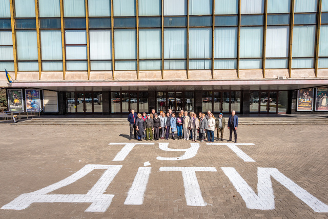 ����:facebook.com/dnipro.opera.ballet.theater