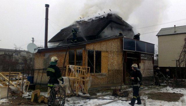 � ������ ������������� ����� � ������ ����