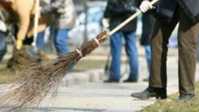 В Каменском для безработных организуют общественные работы