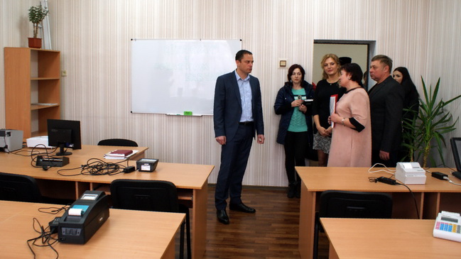 В Каменском центре занятости открыли учебное отделение