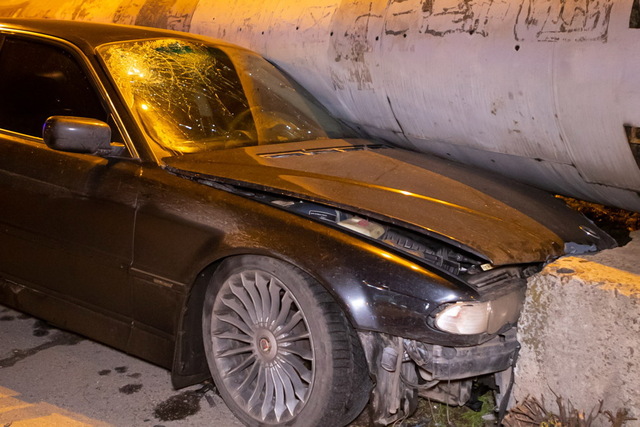 � ������ �� ������ � ��������� ����� ����������� ��� ����: ������ �������� �� BMW �������� � �����