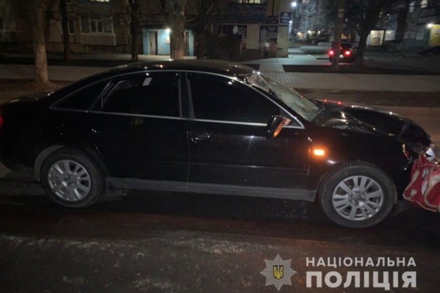 В Кривом Роге подвыпившая автомобилистка насмерть сбила двух пешеходов и скрылась