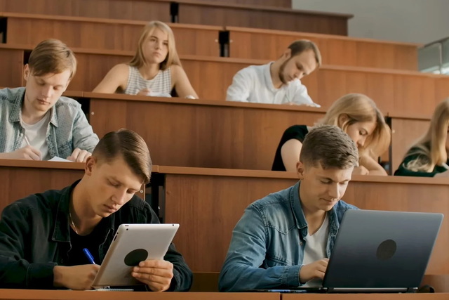 �������� � �����: ��������� ������ ������� ��������� �� ������� �� ���� �����������