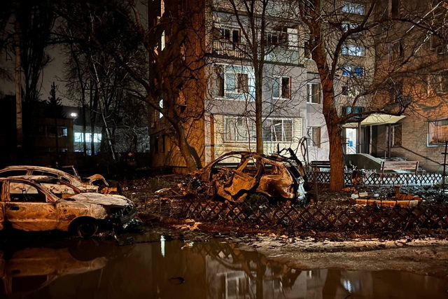 Повреждены учебные заведения и 15 жилых домов: в Днепре оперативно ликвидируют последствия вражеской атаки 6 января