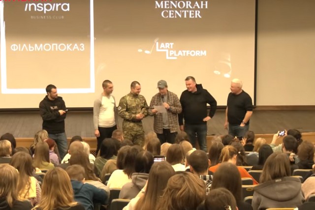 скріншот Про границу между привычной жизнью и неизвестностью: в Днепре презентовали фильм «Гірник»