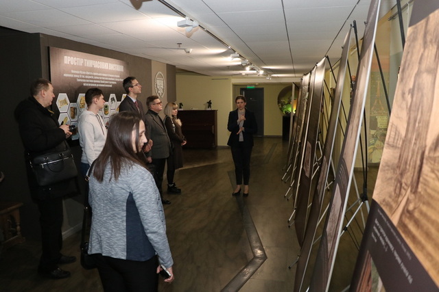 � ������ � ��������� � ������� ������� ���������� ��������