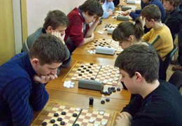 ����������������� ������� ��������� 8 ������� �� ���������� ������� �� ������-100