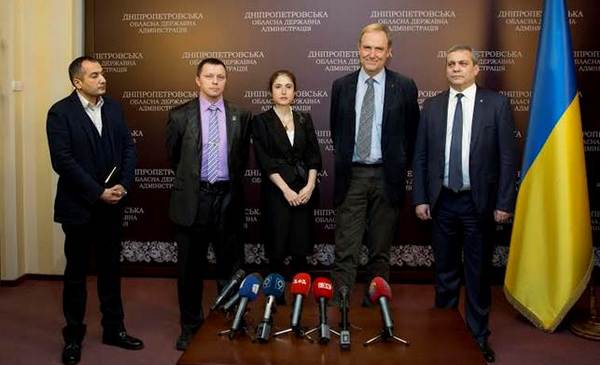 ���������������� ��������� ���������� � �� � ���������� ������� �� ������ ������������ � ������� 1,5 �������� ����