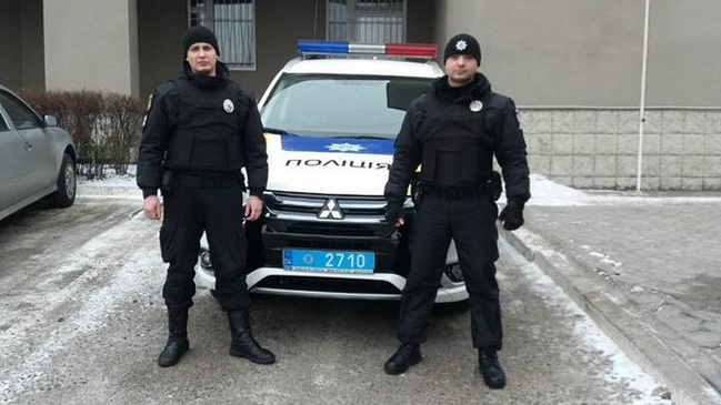 В Каменском ограбили пенсионерку в ее собственном доме