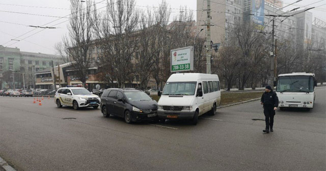 � ������ �� ������ � ������������ ����� ����������� ���������� � ������������