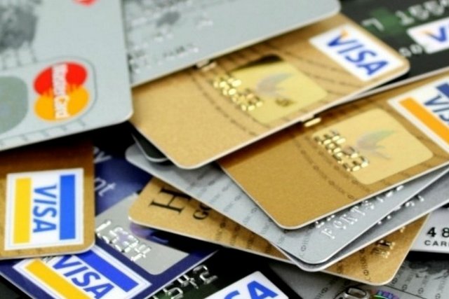 Как мошенники могут украсть деньги с вашей банковской карты