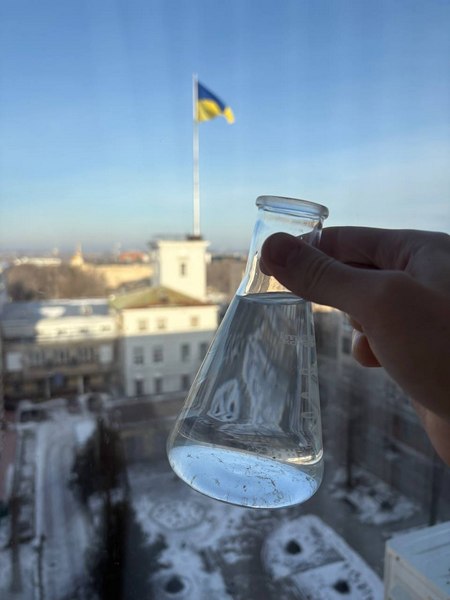 Что содержится в талой воде нашего города?