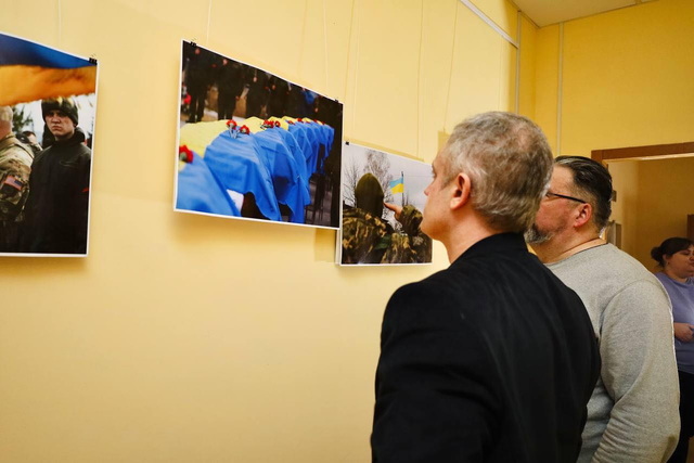 У Дніпрі без прикрас показали миті війни