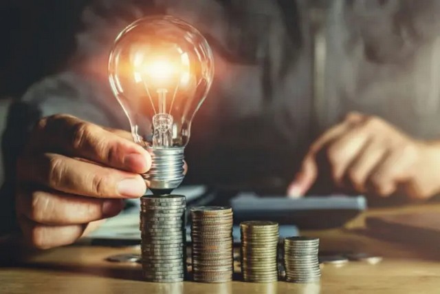 Света меньше, а суммы в платежках больше — как это работает