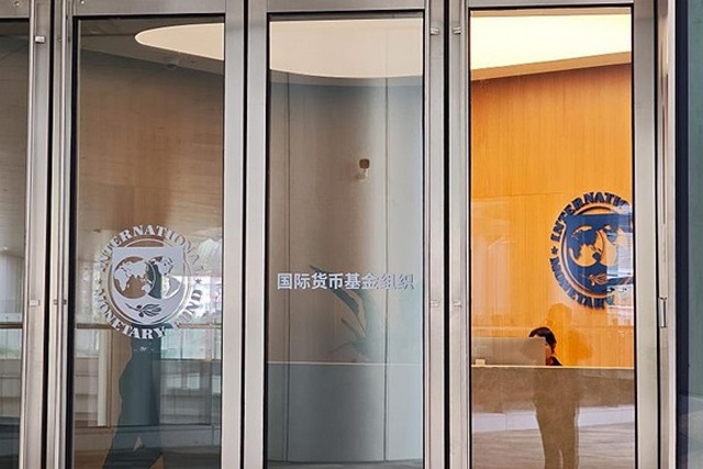 ����� 4-������ ��������� ��� ��������������� 10 ������� ��� �������