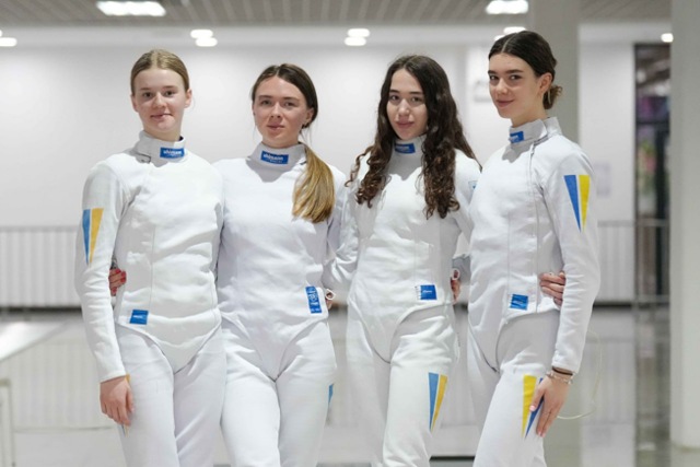 Фехтовальщица Мария Середа из Днепра стала чемпионкой Европы среди юниорок в команде