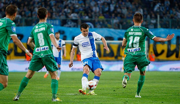 фото:fcdnipro.ua «Днепр» на выезде одолел «Карпаты»