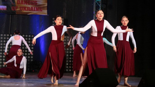 Танцевальный коллектив из Каменского завоевал три гран-при всеукраинских и международного фестивалей