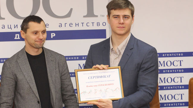 ����������� ��������� ���������� ������� � ������� � ������