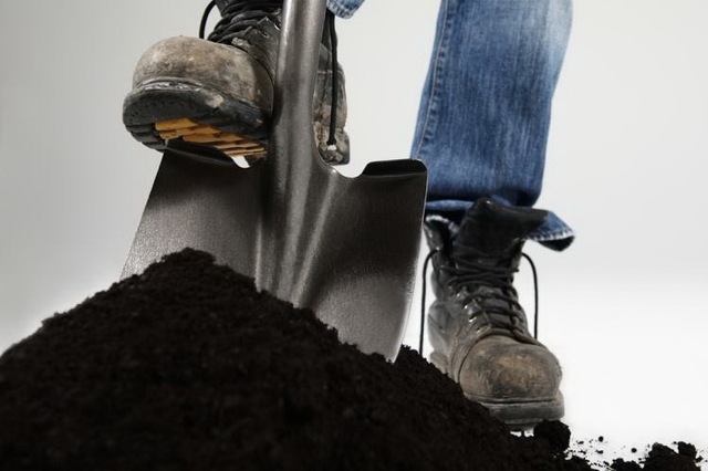 В Каменском мужчина до смерти забил знакомого, который обвинял его в дезертирстве