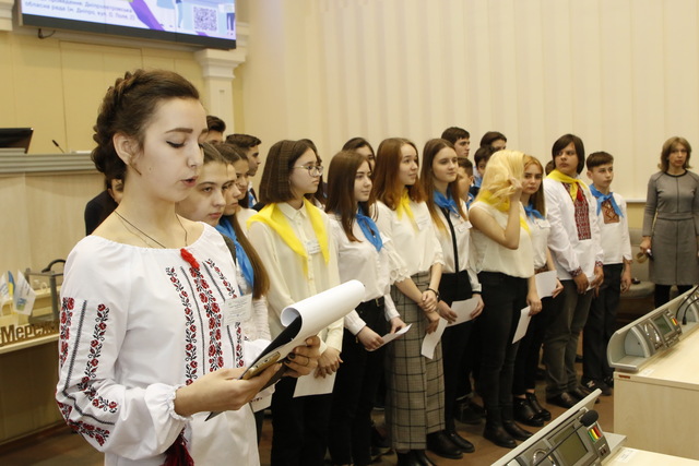 В Днепропетровском областном совете прошли выборы Президента Украины