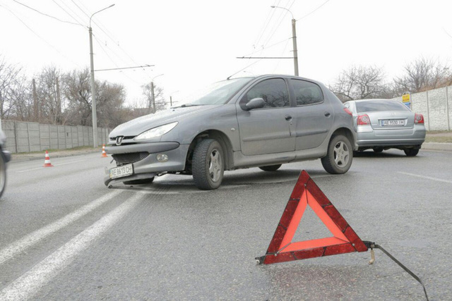 � ������ ����������� Peugeot � Subaru: ���������� �������