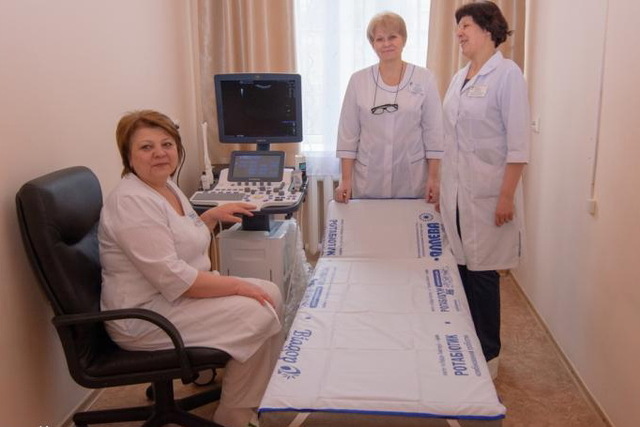 Для Каменского роддома приобрели высокоточный аппарат УЗИ