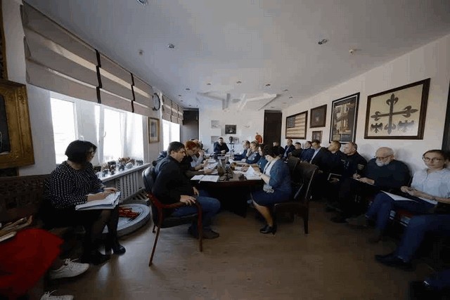 � 16 ����� � ������ �������� ������������������ ��������