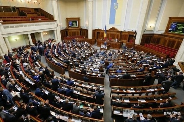 Верховна Рада ввела адміністративну та кримінальну відповідальність за порушення правил карантину при короновірусі