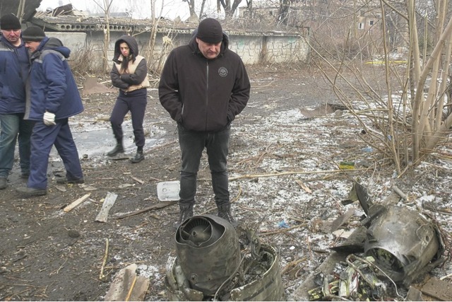  Գ:     ,     