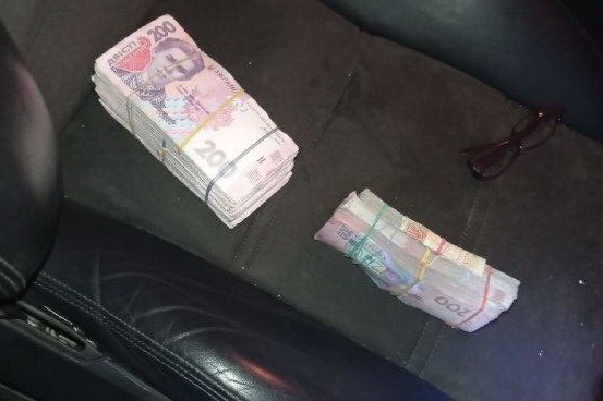      ,        -