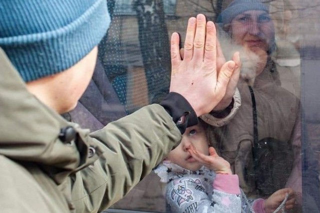 ООН: беженцами из Украины на фоне войны стали уже более 4 миллионов человек