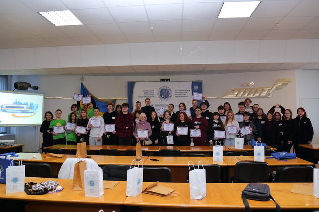 � ������ ������� ������ �� ���������� �������������� ����������