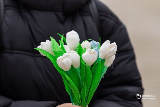 � ������ ������� ��������� ����� � ��������� ���������� �����������