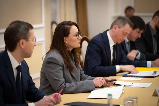 Ринок пального в Україні стабільний, ажіотаж спадає - Свириденко зустрілась із представниками найбільших мереж АЗС