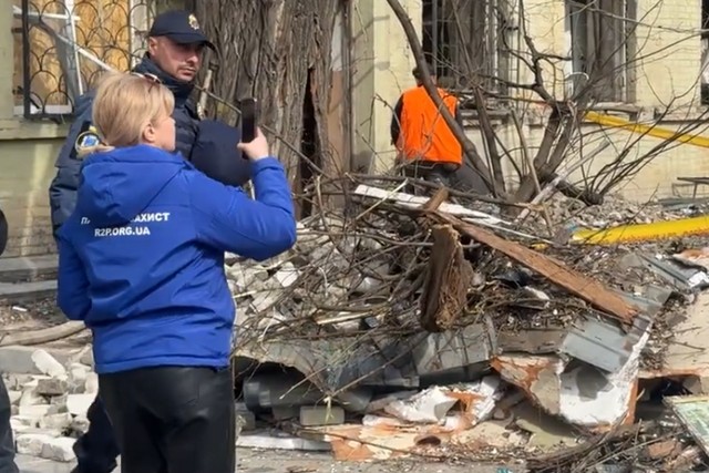 російський «Шахед» вгатив по житловому будинку в центрі Дніпра