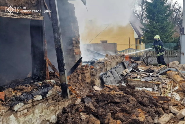 На улице Кузьмы Котова горел частный дом