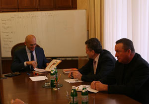 ������ ���������� 30-���� �������� ������� ������� � �������� ���� � �������!