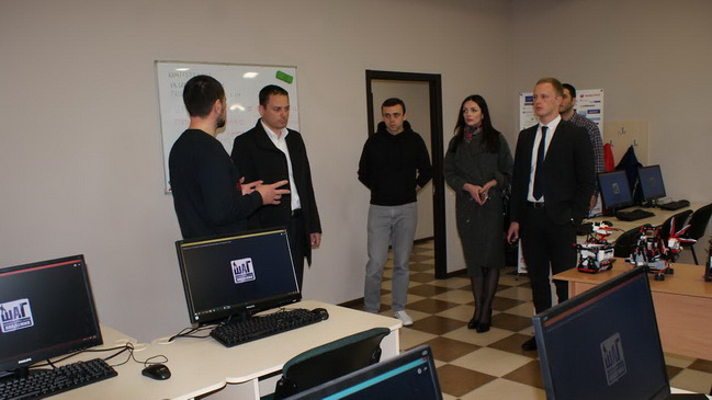 В Каменском стартует социальный образовательный проект в сфере ИТ-индустрии