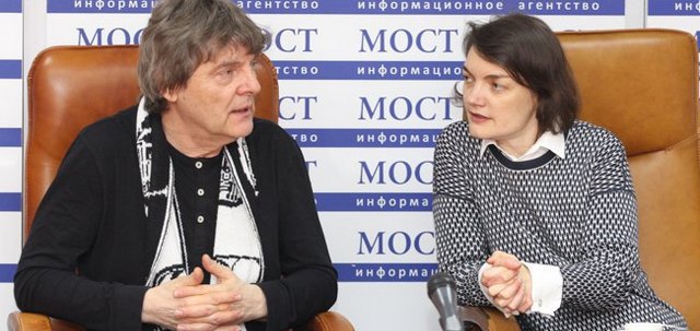 ����������� ���������� ���������� ������� �� Symphonic Tributeto �YES�