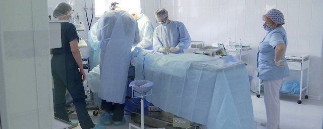 В Днепре за деньги волонтеров обустроили операционную в детской больнице