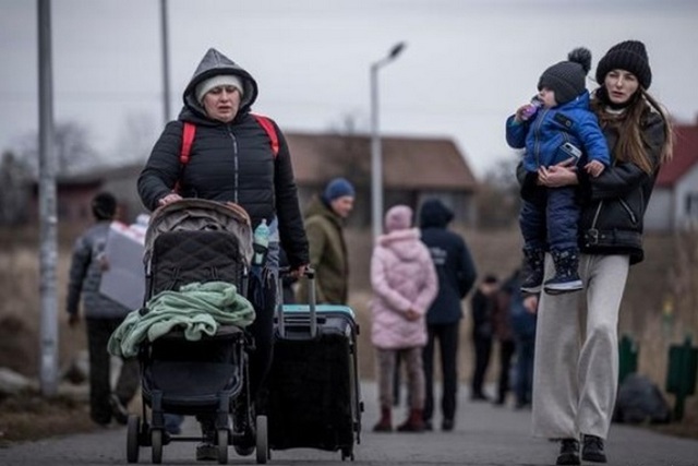 Фото: dpa\Не все беженцы хотят вернуться в Украину Вернуться в Украину после войны планируют 80% беженцев