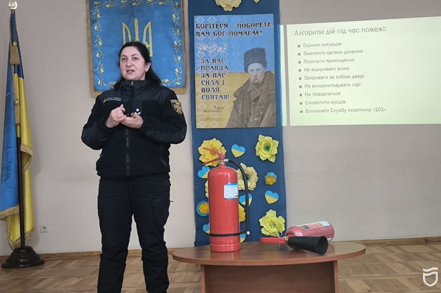 ��� ������ � ����������. � ����� ����� �����  ��������� ������� ������������ �������