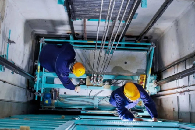 ������ 2 ��������� ������ �������� � ������ �� ������ ������ � �����-������������ ����