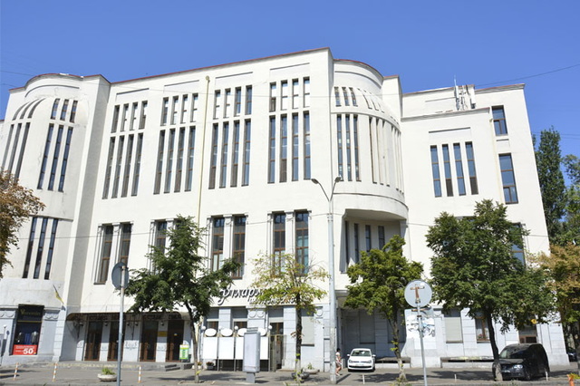 В Днепре собрались капитально отремонтировать знаковые здания. Есть вопросы…