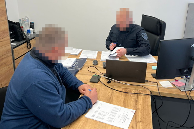 «Боевые» только на бумаге — ДБР разоблачило на Днепропетровщине схему незаконных выплат почти на 12 млн грн