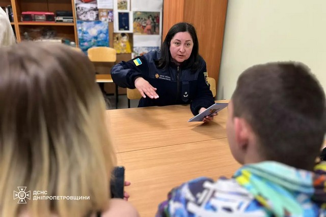 � ������ �������-��������� ������� ������� ������� � ������������� ����������� �� ������������ ��� ���������