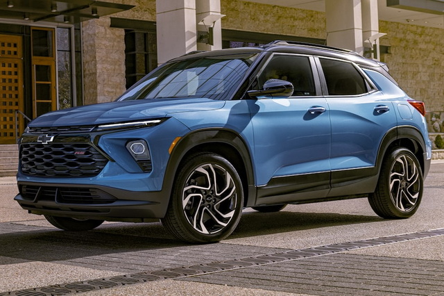 �������� ������� �������� ����������: ���� SUV ��������� 74%