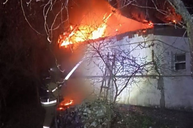 10 раз враг атаковал два района области артиллерией и беспилотниками